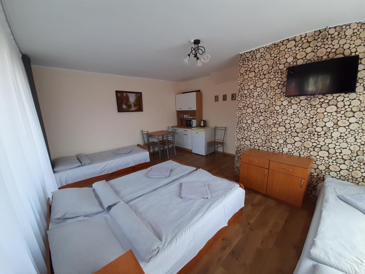 Noclegi Michas Krasnobród Exteriör bild