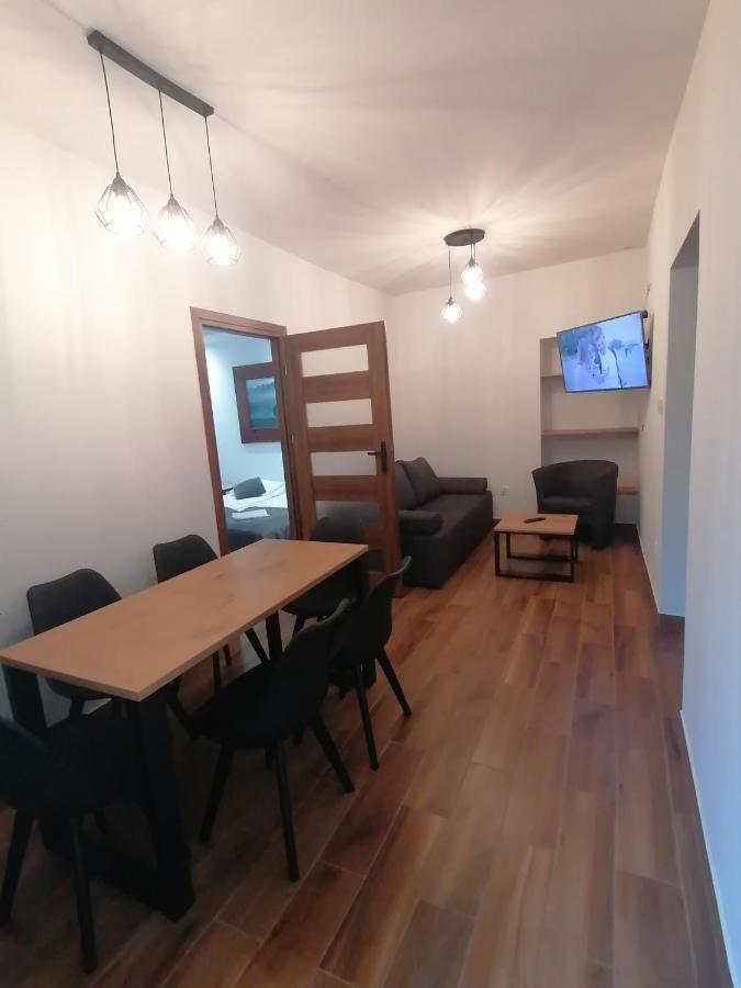 Noclegi Michas Krasnobród Exteriör bild